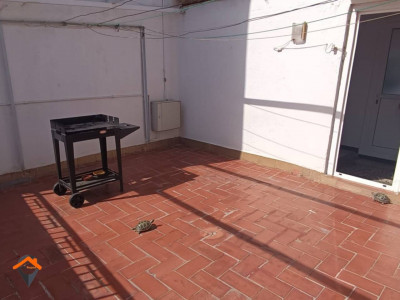 CASA JUNTO PARC DEL NORD CON GARAJE!!!!
