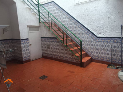 CASA PARA DOS FAMILIAS JUNTO AL PARC NORD!!!!