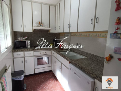 CASA PARA DOS FAMILIAS JUNTO AL PARC NORD!!!!