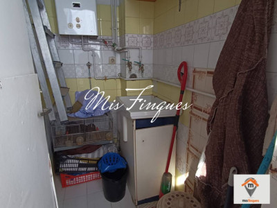 CASA PARA DOS FAMILIAS JUNTO AL PARC NORD!!!!