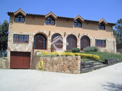 CASA RUSTICA EN VENTA ZONA ESTANY DE GALLECS