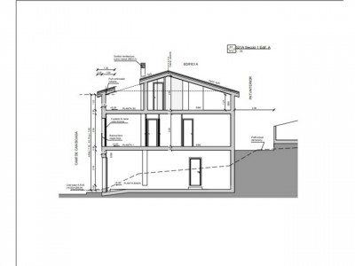 CASA UNIFAMILIAR DE OBRA NUEVA DE 456M2 EN VILADECAVALLS!!