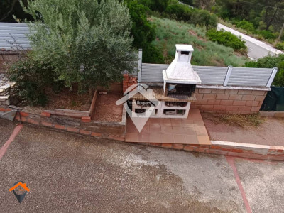 CHALET IDEAL 2 FAMILIAS CON PISCINA Y GARAJE PROPIO