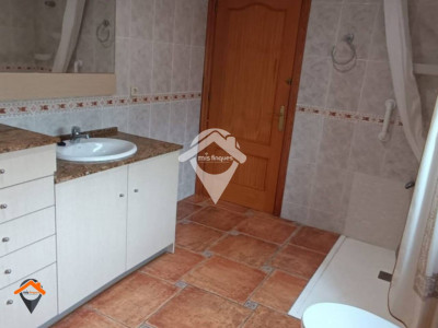 CHALET IDEAL 2 FAMILIAS CON PISCINA Y GARAJE PROPIO