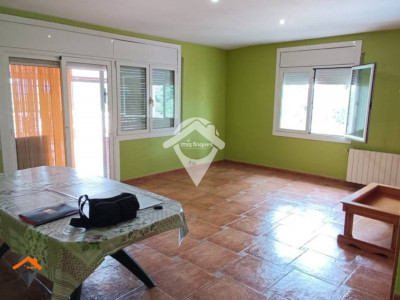 CHALET IDEAL 2 FAMILIAS CON PISCINA Y GARAJE PROPIO