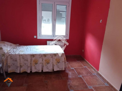 CHALET IDEAL 2 FAMILIAS CON PISCINA Y GARAJE PROPIO