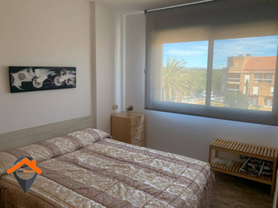 CON PARKING Y TRASTERO  A 200MTRS DE LA PLAYA!!