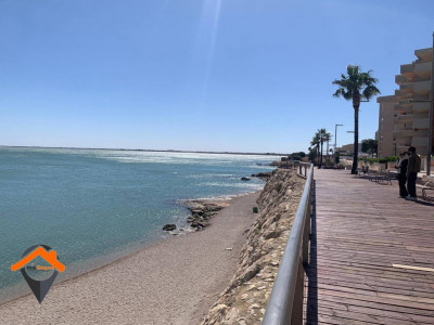 CON PARKING Y TRASTERO  A 200MTRS DE LA PLAYA!!