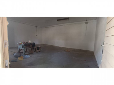 CONJUNTO DE DOS NAVES DE 65M2 CADA UNA!