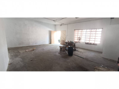 CONJUNTO DE DOS NAVES DE 65M2 CADA UNA!