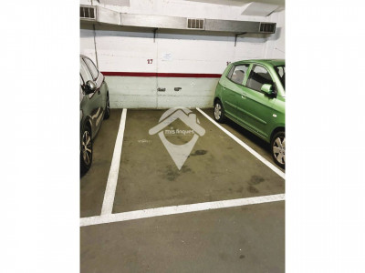 DISPONIBLE YA¡¡¡ VENTA PLAZA DE PARKING C/ ANTONI FORRELLAD/PLAÇA ESPANYA DE SABADELL
