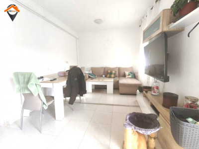 ¡DOS BALCONES Y UN COMEDOR SOLEADO EN CREU DE BARBERÀ!