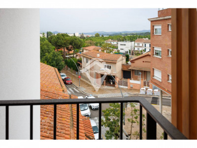 DUPLEX CON TERRAZA Y BALCON OBRA NUEVA ACABADA EN VENTA EN SANT QUIRZE DEL VALLES