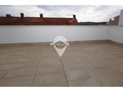 DUPLEX CON TERRAZA Y BALCON OBRA NUEVA ACABADA EN VENTA EN SANT QUIRZE DEL VALLES