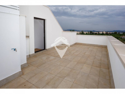 DUPLEX CON TERRAZA Y BALCON OBRA NUEVA ACABADA EN VENTA EN SANT QUIRZE DEL VALLES