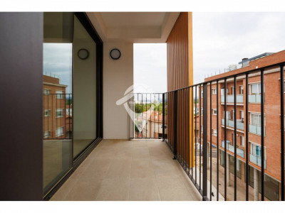 DUPLEX CON TERRAZA Y BALCON OBRA NUEVA ACABADA EN VENTA EN SANT QUIRZE DEL VALLES
