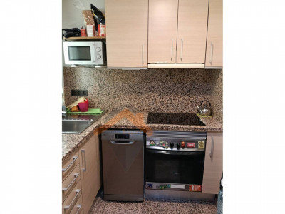 DÚPLEX DE 2 HABITACIONES CON TERRAZA Y PARKING EN TORRENT DE PERE PARRÉS