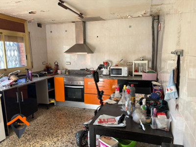 Dúplex en venta en Sentmenat con amplia terraza y patio con solo 1 vecino