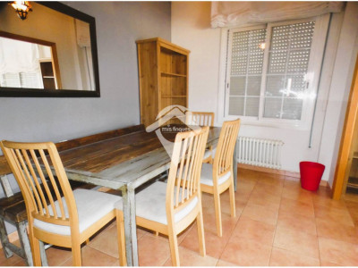 EN ALQUILER¡¡¡ FANTASTICA CASA AISLADA ZONA CENTRO SANT QUIRZE