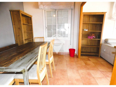 EN ALQUILER¡¡¡ FANTASTICA CASA AISLADA ZONA CENTRO SANT QUIRZE