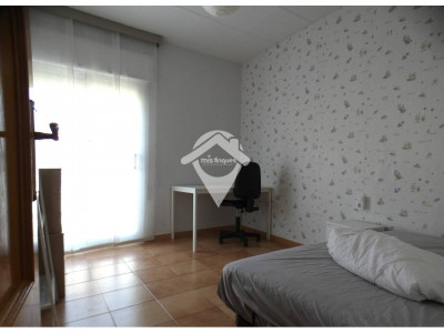 EN ALQUILER¡¡¡ FANTASTICA CASA AISLADA ZONA CENTRO SANT QUIRZE