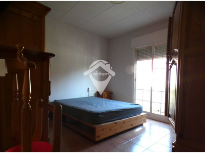 EN ALQUILER¡¡¡ FANTASTICA CASA AISLADA ZONA CENTRO SANT QUIRZE