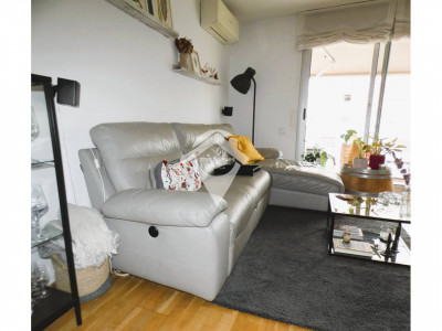EN ALQUILER¡¡¡ GRAN PISO PARKING DOBLE Y TRASTERO EIXAMPLE-SABADELL