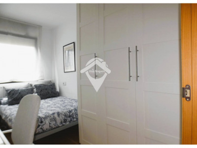 EN ALQUILER¡¡¡ GRAN PISO PARKING DOBLE Y TRASTERO EIXAMPLE-SABADELL