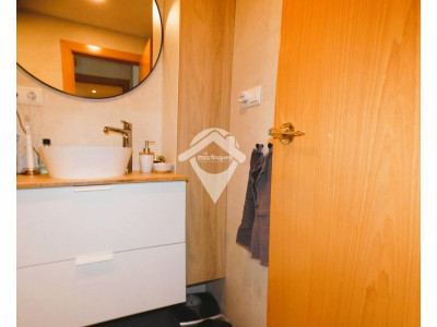 EN ALQUILER¡¡¡ GRAN PISO PARKING DOBLE Y TRASTERO EIXAMPLE-SABADELL