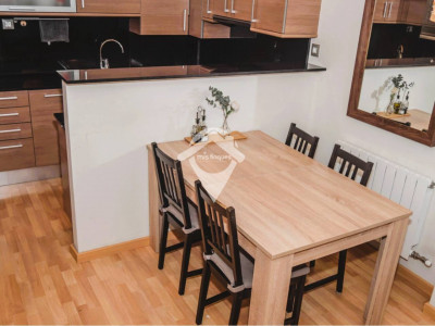 EN VENTA ACOGEDOR PISO-BAJOS EN SABADELL