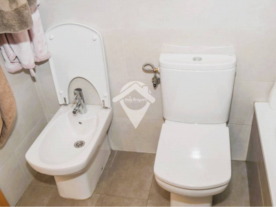 EN VENTA ACOGEDOR PISO-BAJOS EN SABADELL