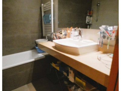 EN VENTA ACOGEDOR PISO-BAJOS EN SABADELL