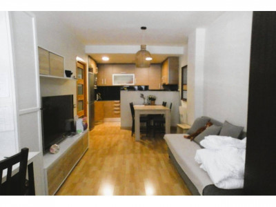 EN VENTA ACOGEDOR PISO-BAJOS EN SABADELL