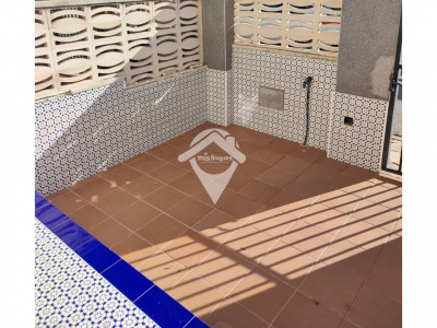 EN VENTA FANTASTICA CASA ADOSADA EN CREIXELL 