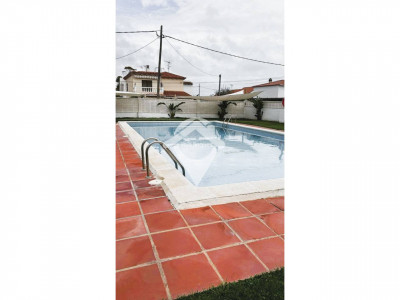 EN VENTA FANTASTICA CASA ADOSADA EN CREIXELL 