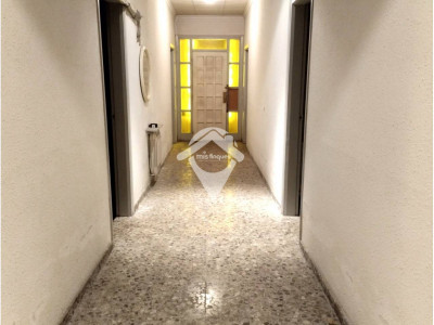 EN VENTA INMUEBLE-SOLAR EDIFICABLE A DOS CALLES EN SABADELL