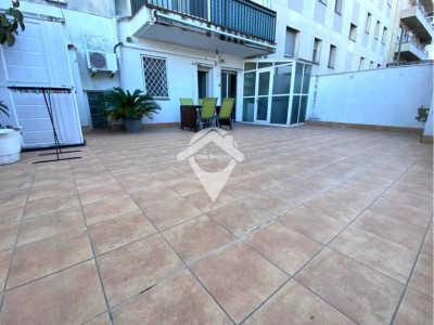 ESPECTACULAR VIVIENDA CON PATIO 60 M2 HOSTAFRANCS-SABADELL