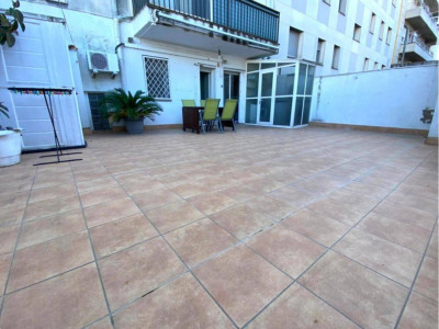 ESPECTACULAR VIVIENDA CON PATIO 60 M2 HOSTAFRANCS-SABADELL