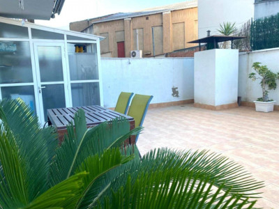 ESPECTACULAR VIVIENDA CON PATIO 60 M2 HOSTAFRANCS-SABADELL