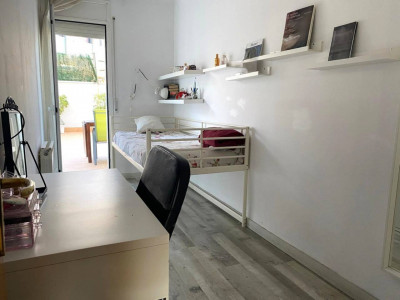 ESPECTACULAR VIVIENDA CON PATIO 60 M2 HOSTAFRANCS-SABADELL