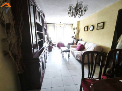 EXCELENTE PISO DE 4 HABITACIONES EN PISOS EUROPA!!