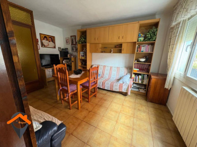 EXTERIOR CON ASCENSOR!!!