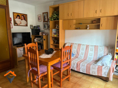 EXTERIOR CON ASCENSOR!!!