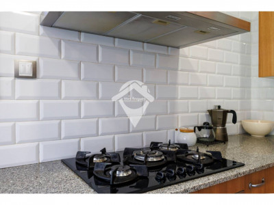 FANTASTICA CASA CANTONERA EN VENTA EN EL CENTRO DE SANT QUIRZE DEL VALLES CON PISCINA Y GARAJE