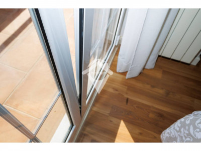 FANTASTICA CASA CANTONERA EN VENTA EN EL CENTRO DE SANT QUIRZE DEL VALLES CON PISCINA Y GARAJE