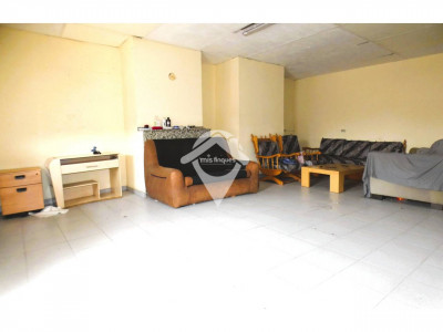 FANTASTICA CASA CON DOS VIVIENDAS INDEPENDIENTES Y GRAN GARAJE EN TERRASSA