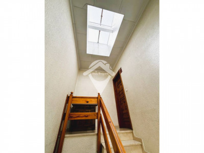 FANTASTICA CASA CON DOS VIVIENDAS INDEPENDIENTES Y GRAN GARAJE EN TERRASSA