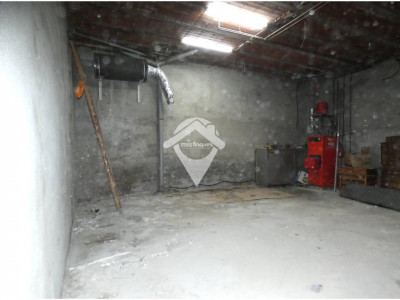 FANTASTICA CASA CON DOS VIVIENDAS INDEPENDIENTES Y GRAN GARAJE EN TERRASSA