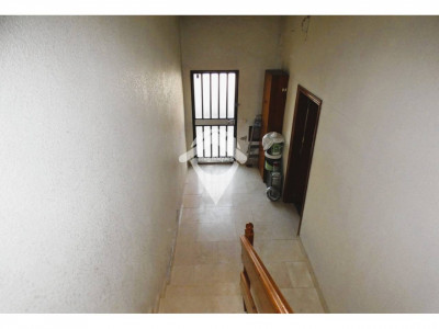 FANTASTICA CASA CON DOS VIVIENDAS INDEPENDIENTES Y GRAN GARAJE EN TERRASSA