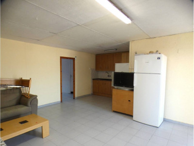 FANTASTICA CASA CON DOS VIVIENDAS INDEPENDIENTES Y GRAN GARAJE EN TERRASSA